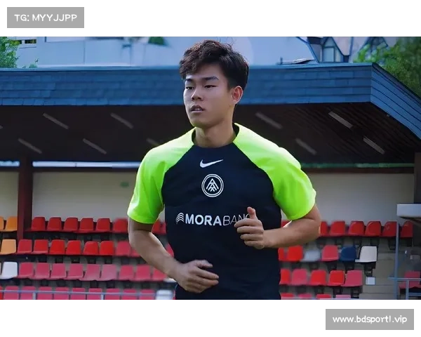 天赋难以兑现 何小珂中超前三轮未登场 曾留洋多国起步自泰山青训 天赋难以兑现 何小珂中超前三轮未登场 曾留洋多国起步自泰山青训