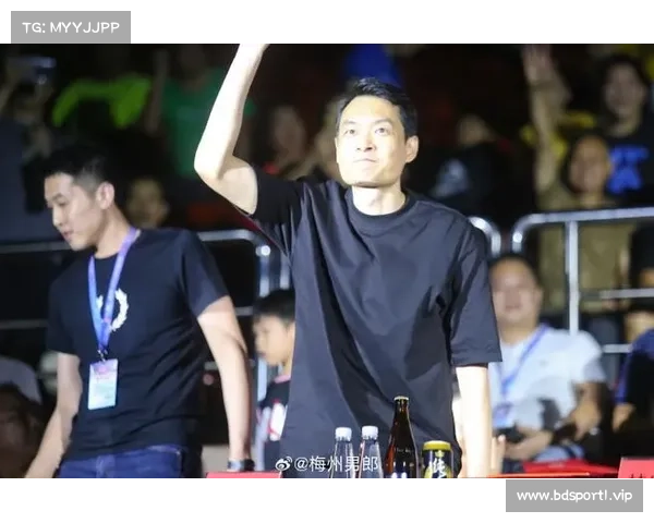 广东晒视频感谢球迷支持 致敬最佳第六人一路陪伴不离不弃 广东晒视频感谢球迷支持 致敬最佳第六人一路陪伴不离不弃