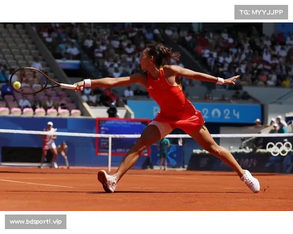 中国网球新篇章:郑钦文领衔,王者归来 中国网球新篇章:郑钦文领衔,王者归来