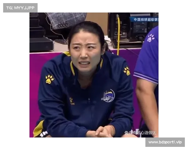 中国女排意外失利主帅神情凝重赛后分析原因深陷困境