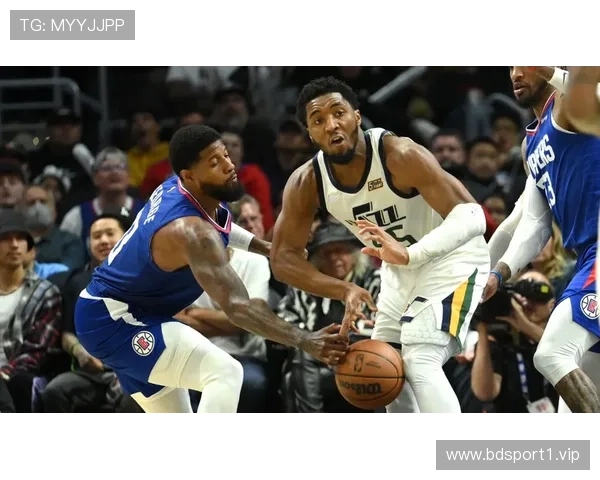 爵士近期传球渗透率变化显著 走势监控揭示潜在战术调整信号