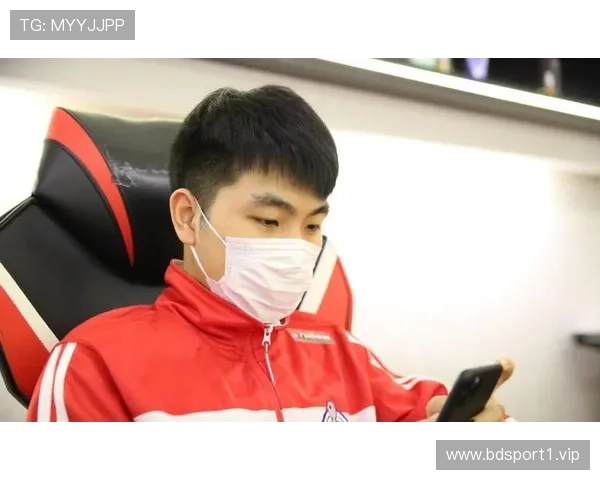 王者荣耀以晒童年照激励年轻选手展现榜样力量共筑追梦青春